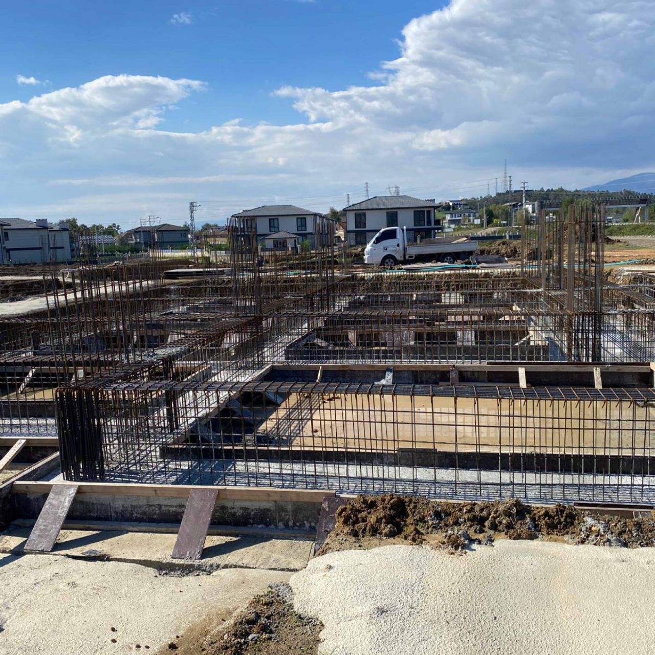 Yiğitler Yapı Kazukoğlu Villaları